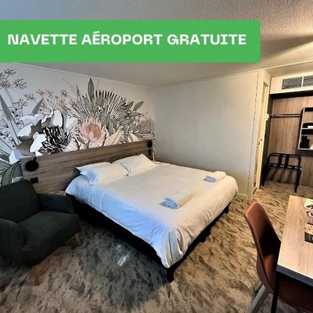Kyriad Aeroport Marseille Вітроль Екстер'єр фото